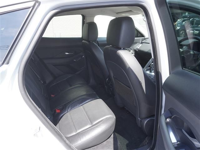 JAGUAR E-PACE 2018 Image 31