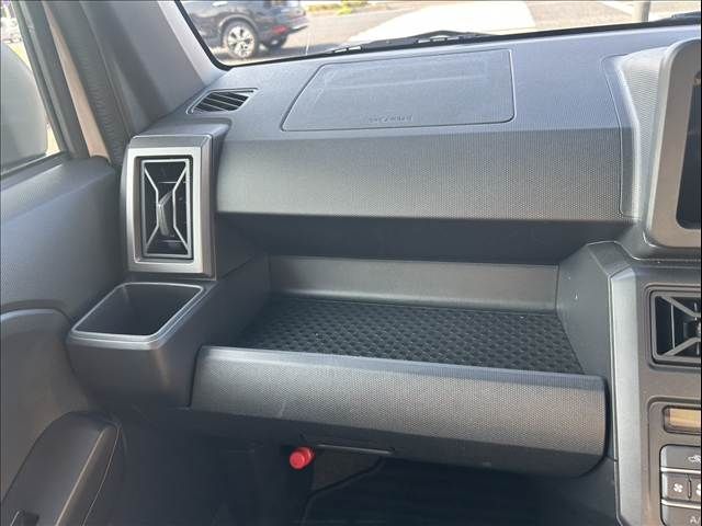 DAIHATSU TAFT 2024 Image 31