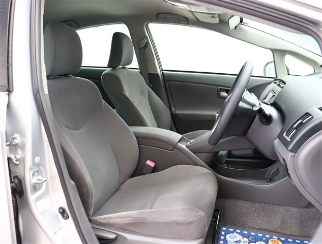 TOYOTA PRIUS 2011 Image 31