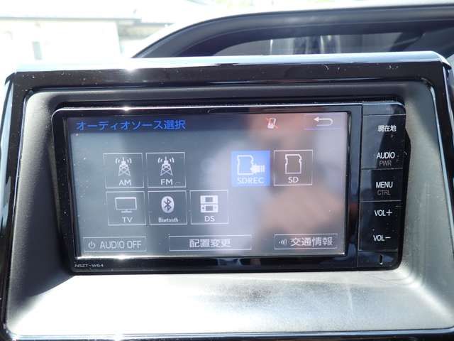 TOYOTA VOXY 2014 Image 31