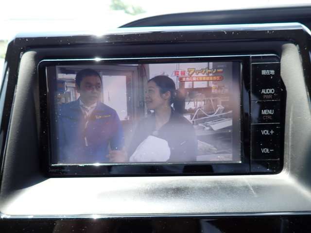 TOYOTA VOXY 2014 Image 31