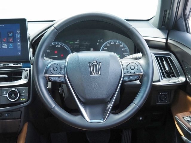 TOYOTA CROWN SEDAN HYBRID 2021 Image 31