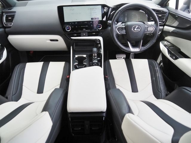 TOYOTA LEXUS NX350H AWD 2023 Image 31
