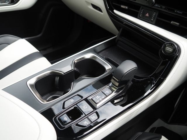 TOYOTA LEXUS NX350H AWD 2023 Image 31