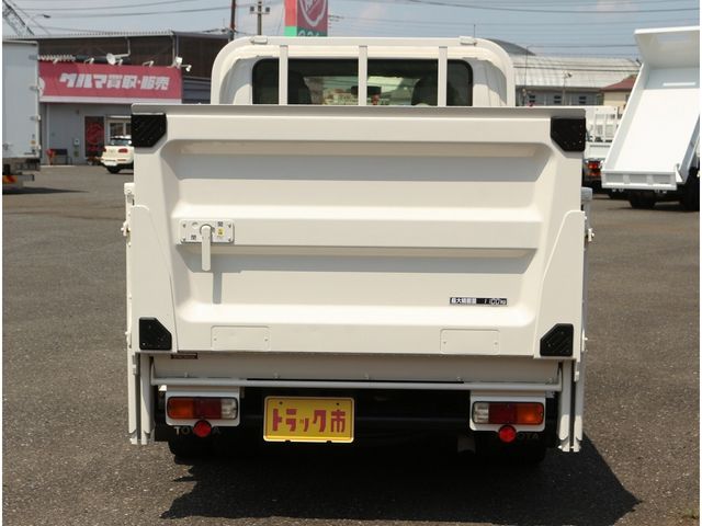 TOYOTA DYNA 2019 Image 31