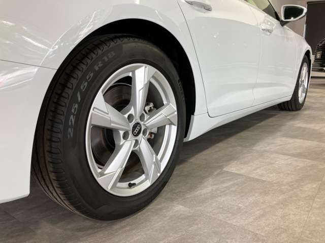 AUDI A6 2022 Image 31