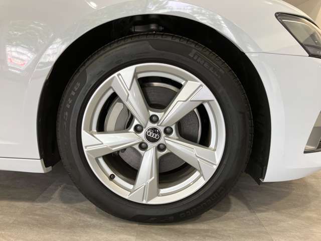 AUDI A6 2022 Image 31