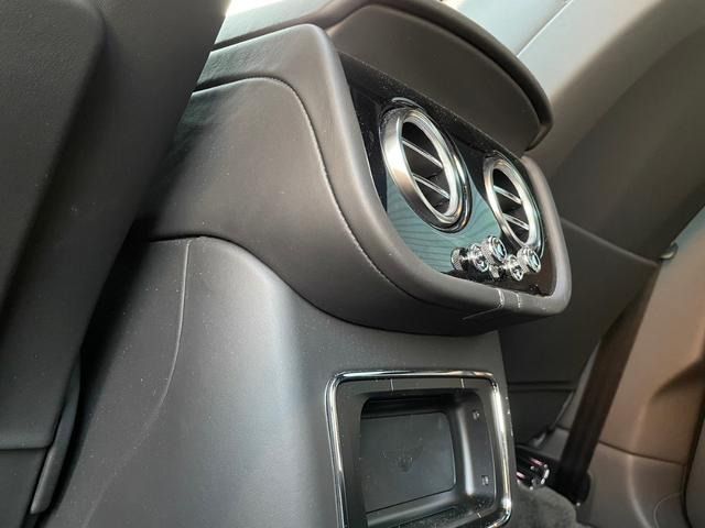 BENTLEY BENTAYGA 2018 Image 31