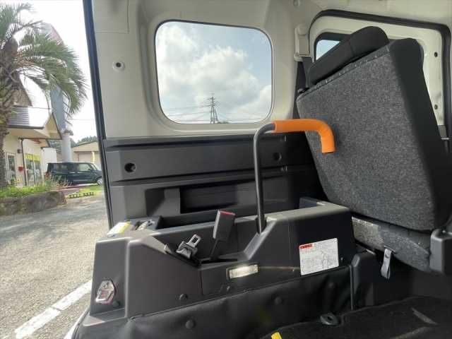 DAIHATSU HIJET CARGO 2025 Image 31