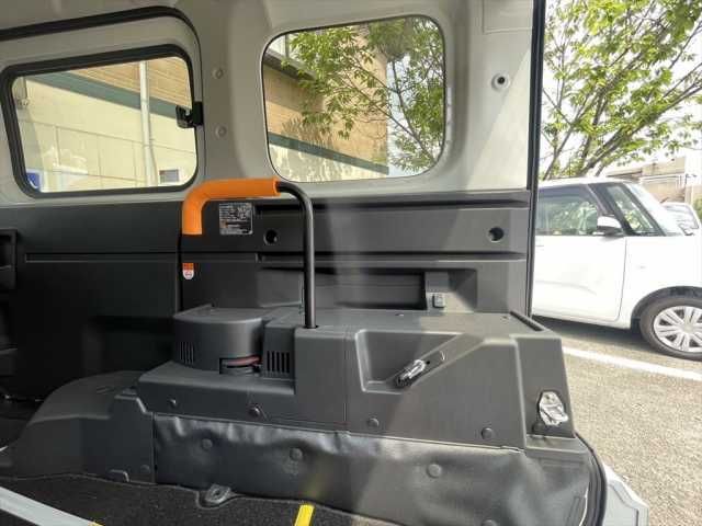 DAIHATSU HIJET CARGO 2025 Image 31