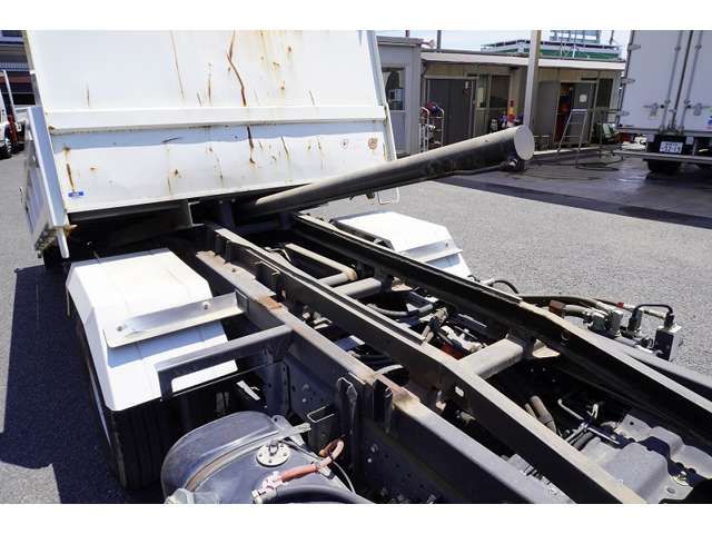 ISUZU ELF 2017 Image 31