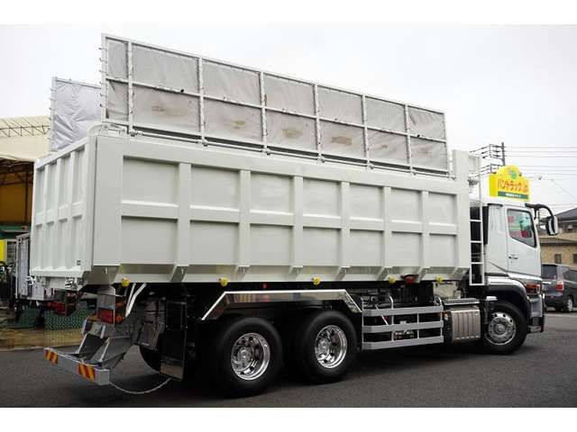 MITSUBISHI FUSOU SUPER GREAT 2025 Image 31