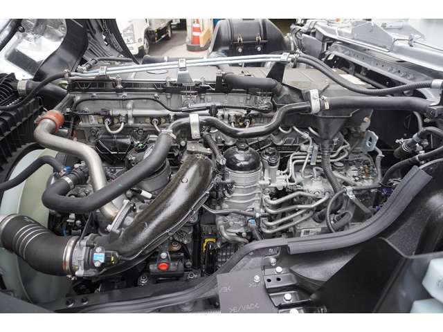 MITSUBISHI FUSOU SUPER GREAT 2025 Image 31