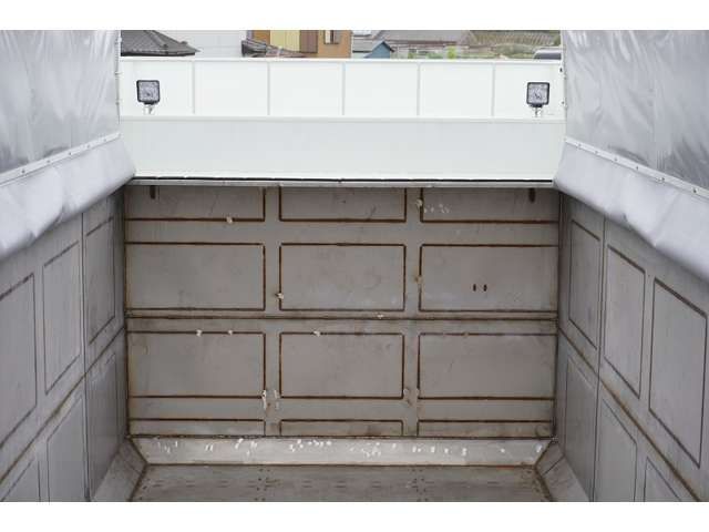 MITSUBISHI FUSOU SUPER GREAT 2025 Image 31