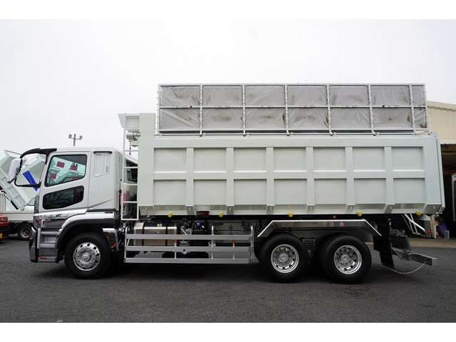 MITSUBISHI FUSOU SUPER GREAT 2025 Image 31