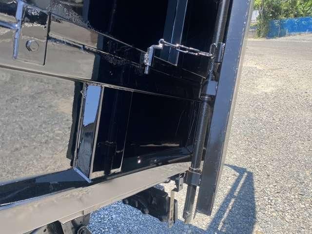 ISUZU ELF 2003 Image 31