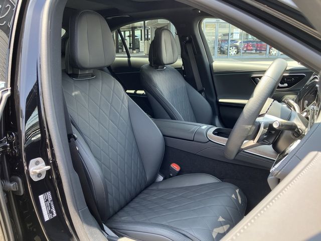 MERCEDES BENZ E SEDA 2025 Image 31