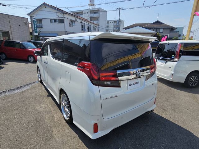 TOYOTA ALPHARD 2017 Image 31