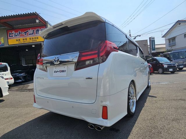 TOYOTA ALPHARD 2017 Image 31