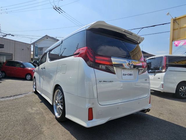 TOYOTA ALPHARD 2017 Image 31