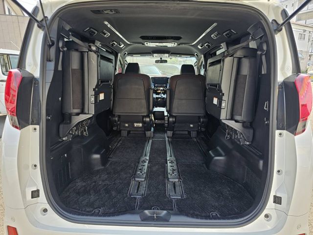 TOYOTA ALPHARD 2017 Image 31