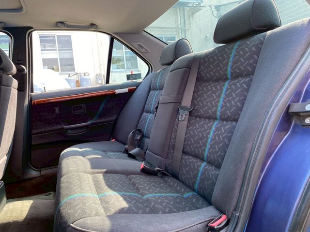 ALPINA B6 1992 Image 31