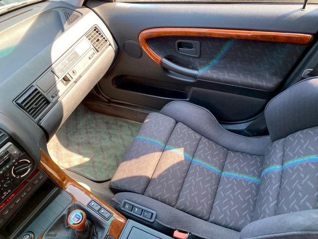 ALPINA B6 1992 Image 31