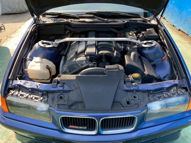 ALPINA B6 1992 Image 31