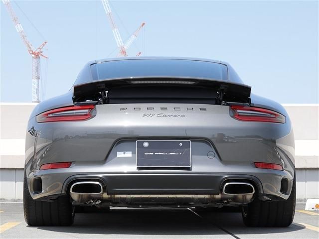 PORSCHE 911 2019 Image 31