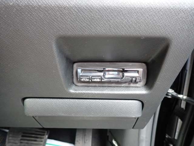 HONDA STEPWAGON SPADA 2012 Image 31