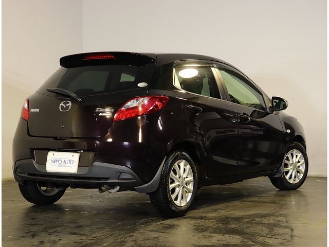 MAZDA DEMIO 2013 Image 31