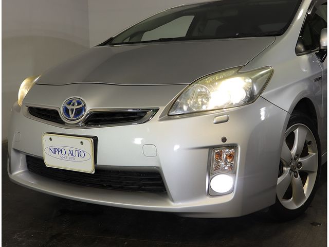 TOYOTA PRIUS 2010 Image 31