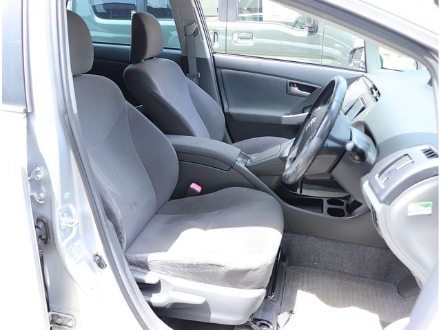 TOYOTA PRIUS 2010 Image 31