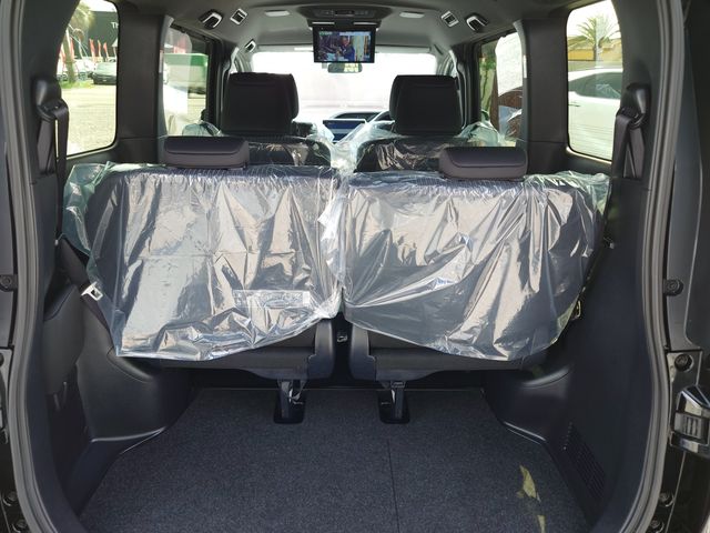 TOYOTA VOXY HYBRID 2020 Image 31