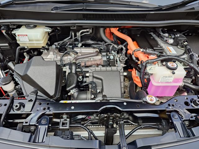 TOYOTA VOXY HYBRID 2020 Image 31