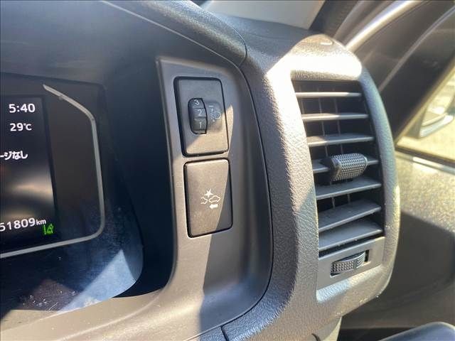 TOYOTA HIACE VAN 4WD 2024 Image 31