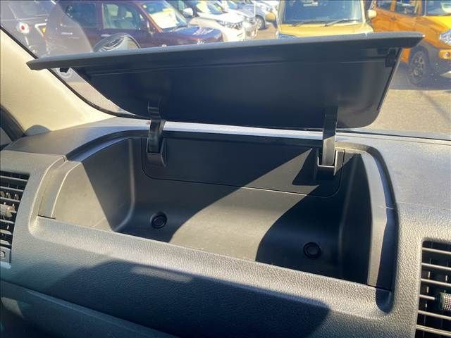 TOYOTA HIACE VAN 4WD 2024 Image 31