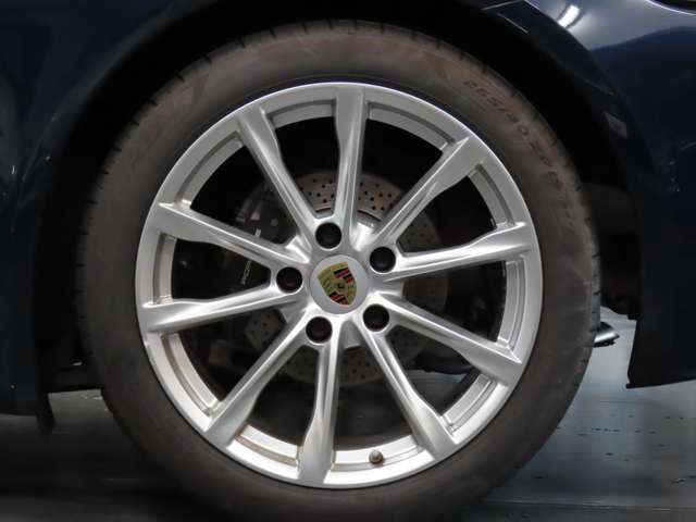 PORSCHE 718BOXSTER 2019 Image 31