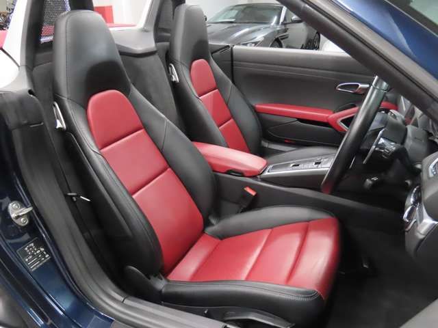 PORSCHE 718BOXSTER 2019 Image 31