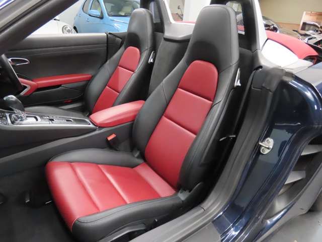 PORSCHE 718BOXSTER 2019 Image 31