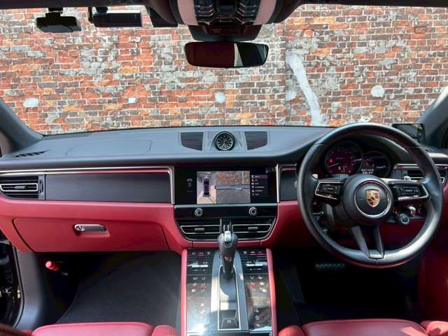 PORSCHE MACAN 2023 Image 31