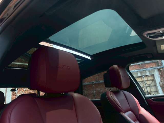 PORSCHE MACAN 2023 Image 31