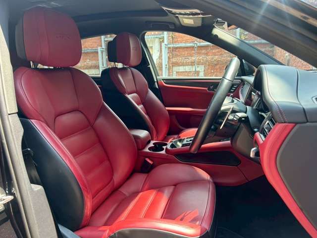 PORSCHE MACAN 2023 Image 31