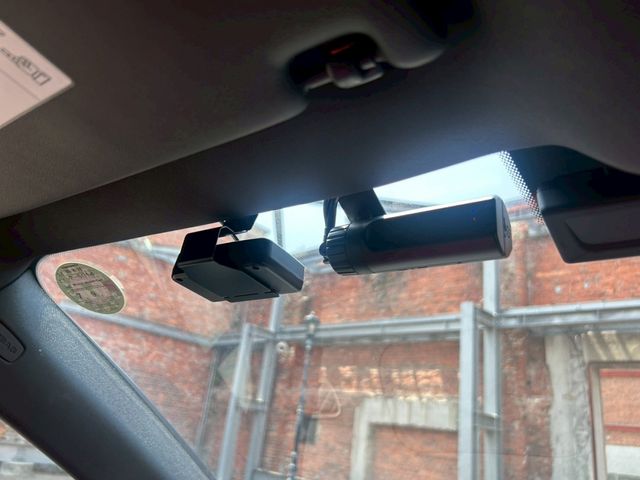 PORSCHE MACAN 2023 Image 31