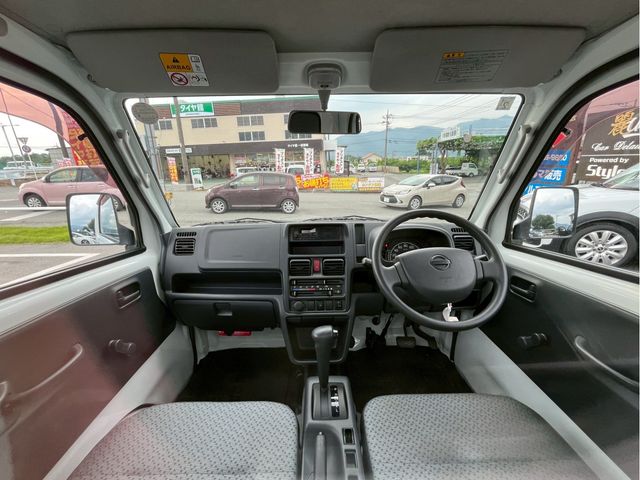 NISSAN NT100 CLIPPER 4WD 2018 Image 31