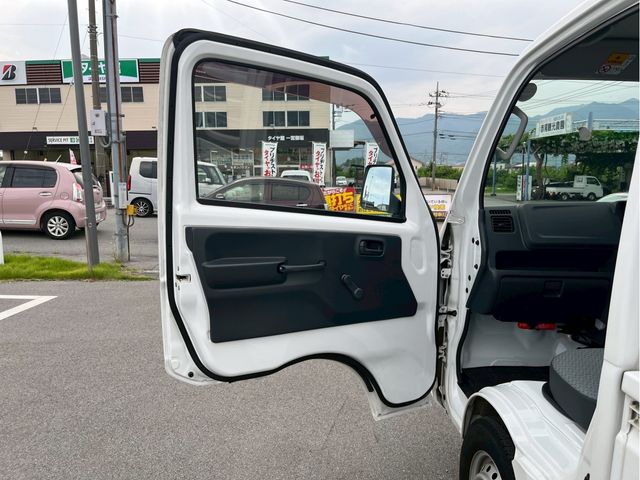 NISSAN NT100 CLIPPER 4WD 2018 Image 31