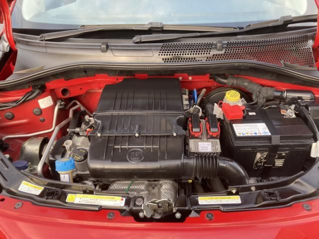 FIAT 500C 2016 Image 31