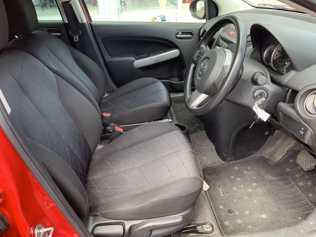 MAZDA DEMIO 2011 Image 31