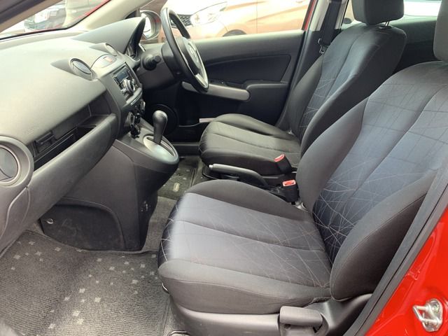 MAZDA DEMIO 2011 Image 31