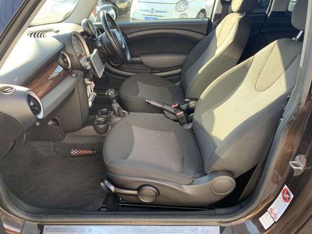 BMW MINI COOPER CLUB 2009 Image 31